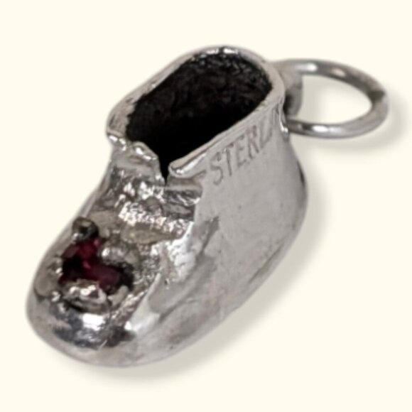 Vintage Sterling Silver Shoe Charm - Picture 2 of 5